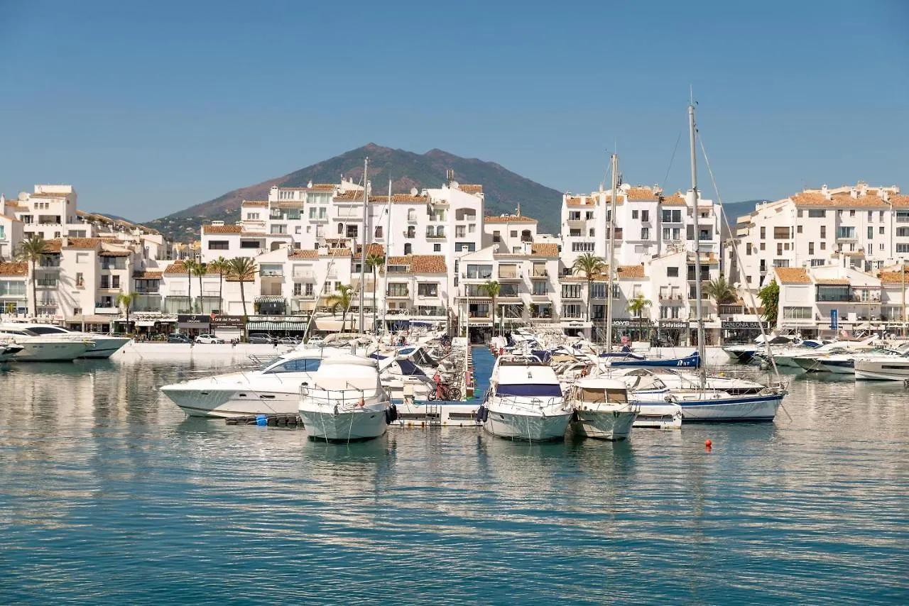 Top Renovated Penthouse In Los Naranjos Marbella